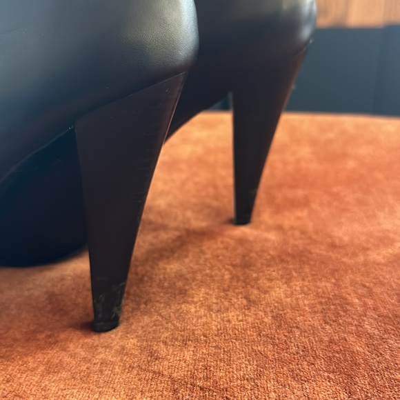 Tall Black Boots - Picture 6 of 10